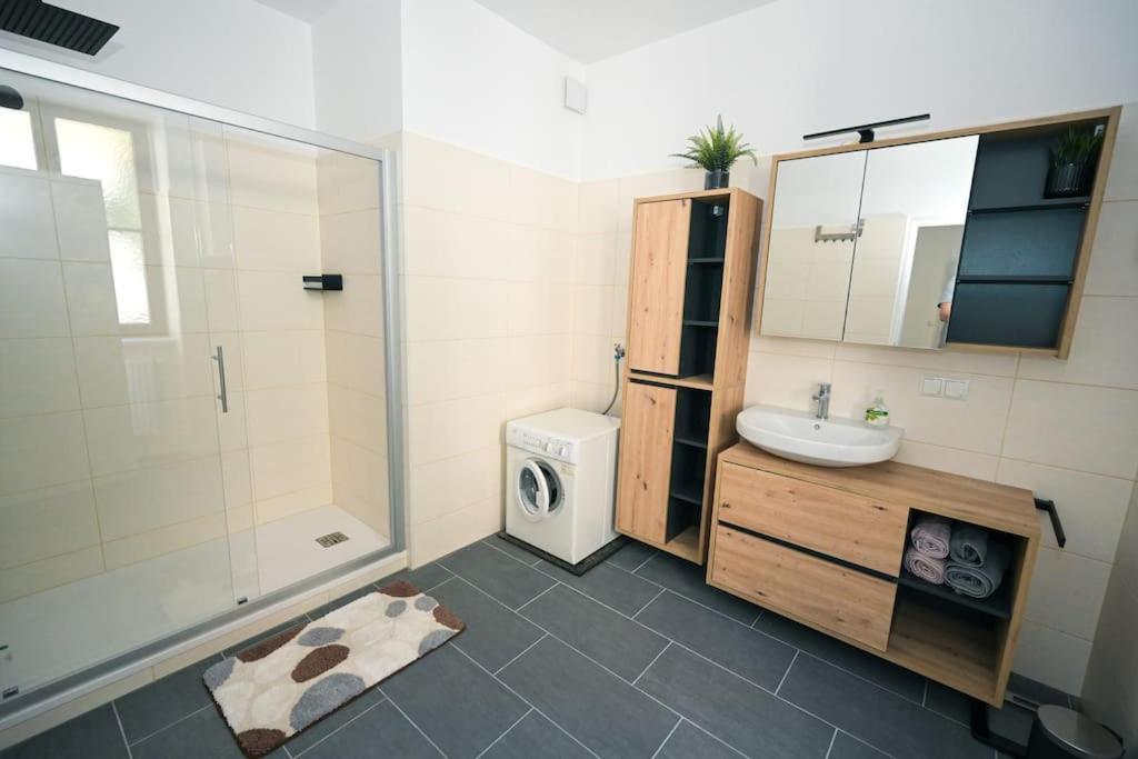 Perfect Apartment Near @ City-Center Bécs Kültér fotó